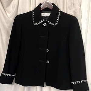Tahari 4 button black blazer size 4p